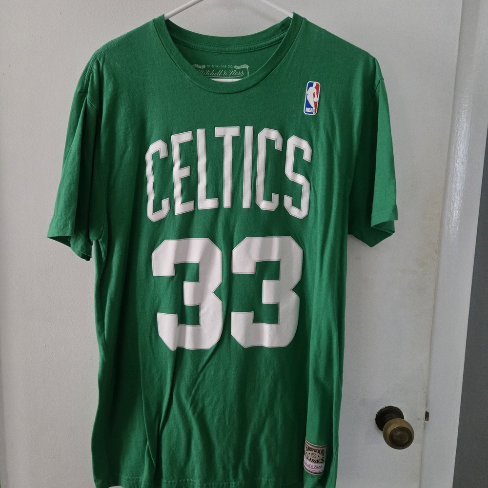 Mitchell & Ness Green Hardwood Classics Tee